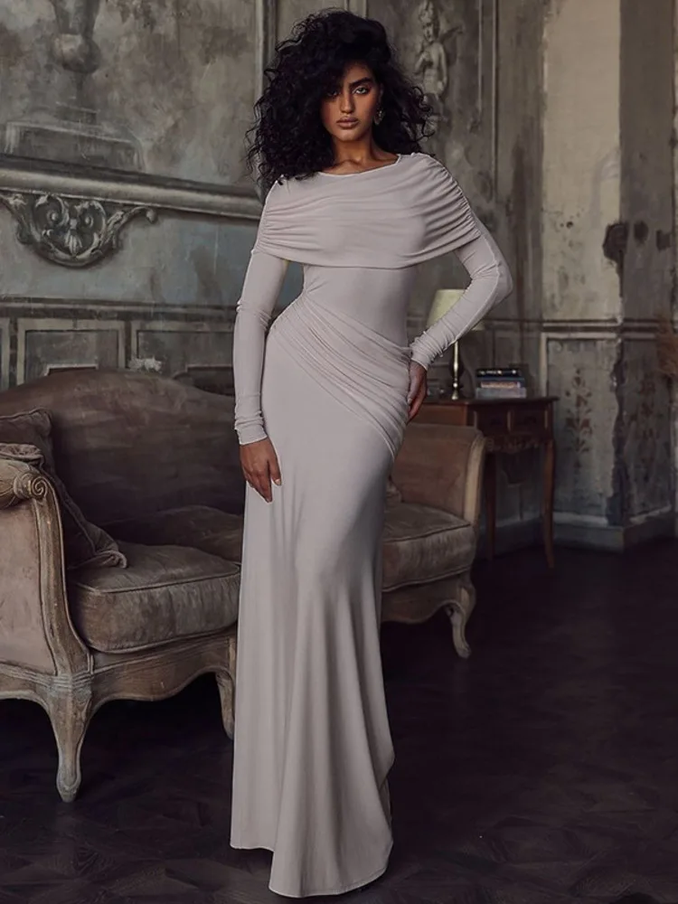 Robe maxi froncée à manches longues