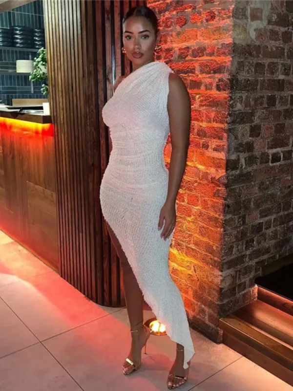 Robe Longue Asymétrique